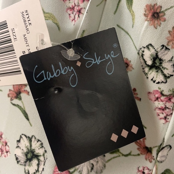 Gabby Skye Dress NWT, W 8, fit & flare, floral - Picture 4 of 12